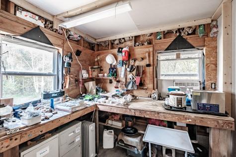 48 Bear Way Norway ME 04268