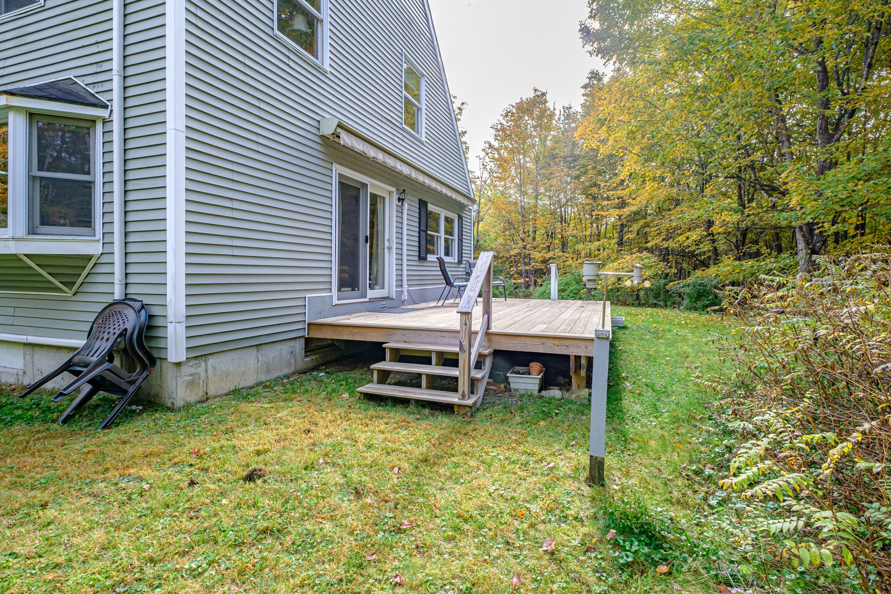 48 Bear Way Norway ME 04268