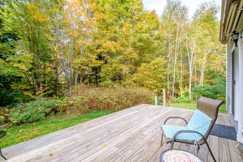 48 Bear Way Norway ME 04268