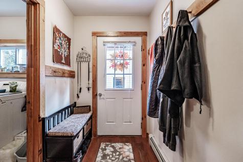 48 Bear Way Norway ME 04268