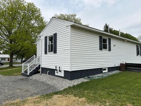 355 Center Road Fairfield ME 04937