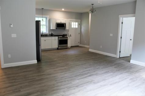 9 Mason Avenue Lewiston ME 04240