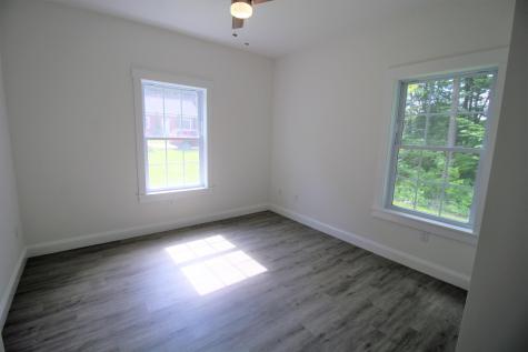 9 Mason Avenue Lewiston ME 04240