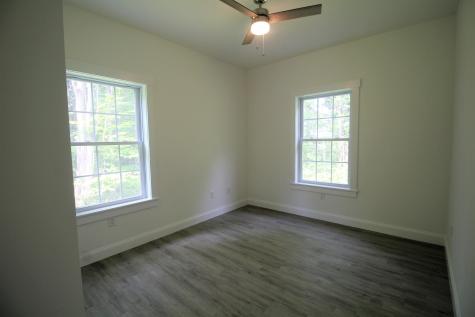 9 Mason Avenue Lewiston ME 04240