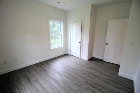 9 Mason Avenue Lewiston ME 04240