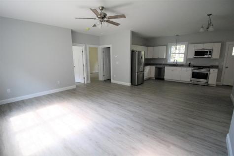 9 Mason Avenue Lewiston ME 04240