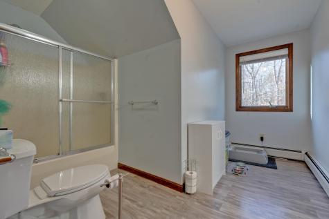 7 Ledgewood Drive Hollis ME 04042