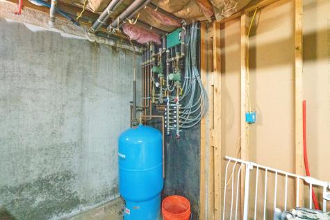 7 Ledgewood Drive Hollis ME 04042