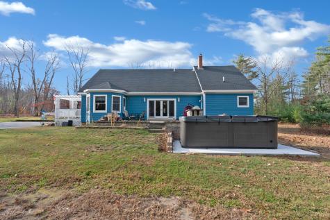 7 Ledgewood Drive Hollis ME 04042