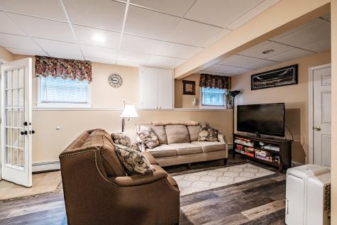304 Blanchard Road Cumberland ME 04021