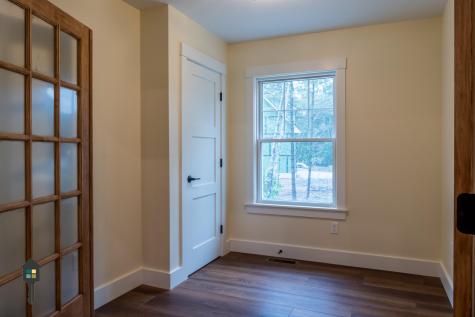 64 Somerset Place Topsham ME 04086