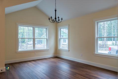 64 Somerset Place Topsham ME 04086