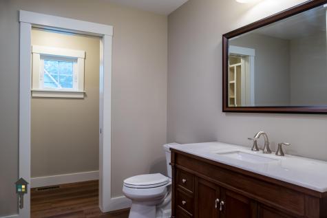 64 Somerset Place Topsham ME 04086