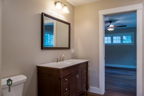 64 Somerset Place Topsham ME 04086