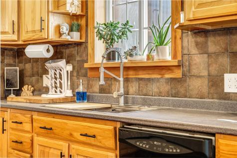 33 Comikev Lane Winterport ME 04496