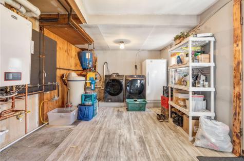 33 Comikev Lane Winterport ME 04496