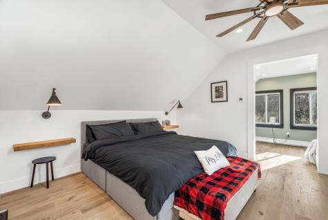 33 Comikev Lane Winterport ME 04496