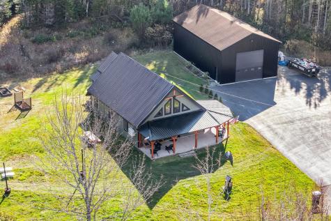 33 Comikev Lane Winterport ME 04496