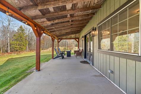 33 Comikev Lane Winterport ME 04496