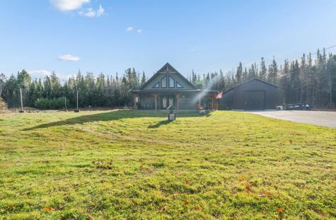 33 Comikev Lane Winterport ME 04496