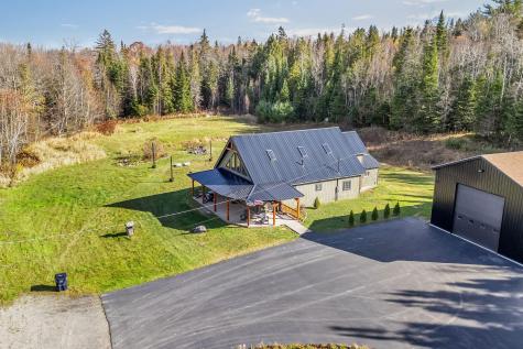 33 Comikev Lane Winterport ME 04496