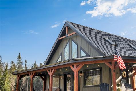 33 Comikev Lane Winterport ME 04496