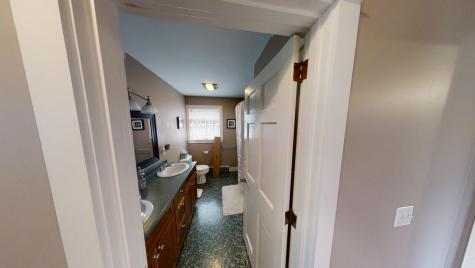 792 Essex Street Bangor ME 04401