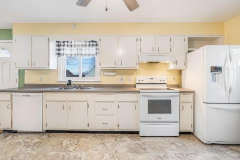 69 Baird Avenue Lewiston ME 04240