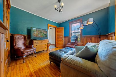 96 Whitefield Road Pittston ME 04345