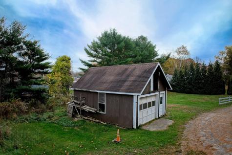 96 Whitefield Road Pittston ME 04345