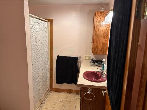 573 Poland Road Auburn ME 04210