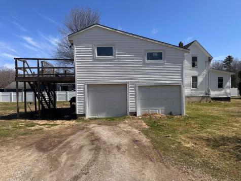 573 Poland Road Auburn ME 04210