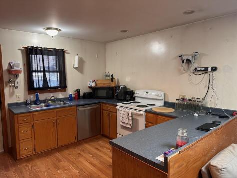 573 Poland Road Auburn ME 04210