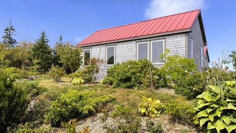 43 Carrying Place Road Lubec ME 04652