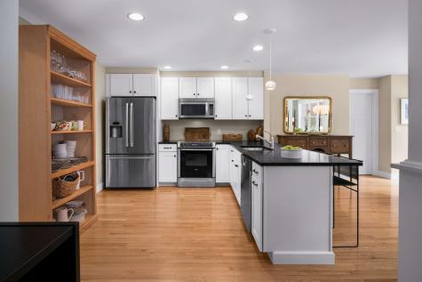 30 Drake Lane Kittery ME 03904