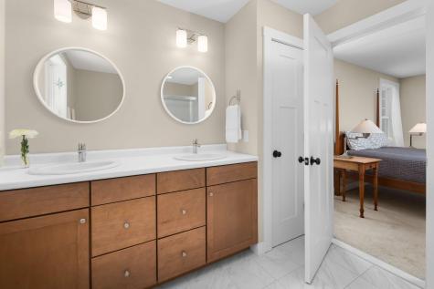 30 Drake Lane Kittery ME 03904