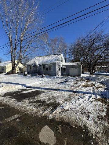 87 Drummond Avenue Waterville ME 04901