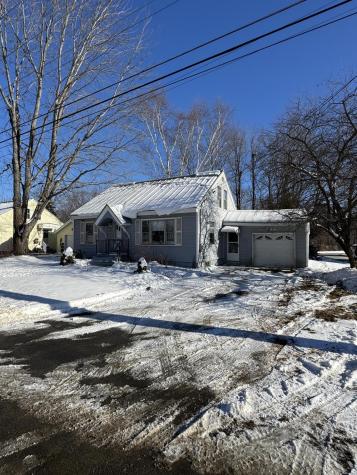 87 Drummond Avenue Waterville ME 04901