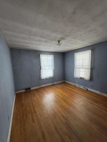 87 Drummond Avenue Waterville ME 04901