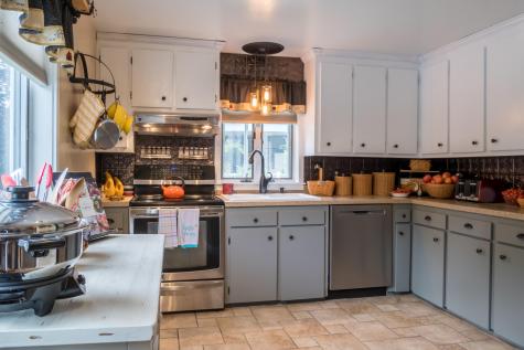 254 Pleasant Street Yarmouth ME 04096