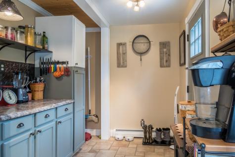 254 Pleasant Street Yarmouth ME 04096