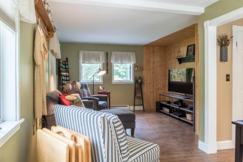 254 Pleasant Street Yarmouth ME 04096
