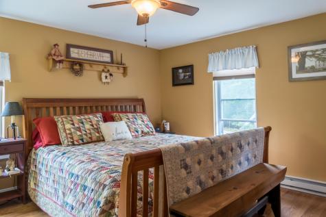 254 Pleasant Street Yarmouth ME 04096