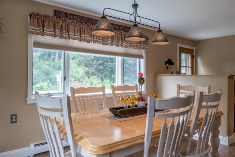 254 Pleasant Street Yarmouth ME 04096