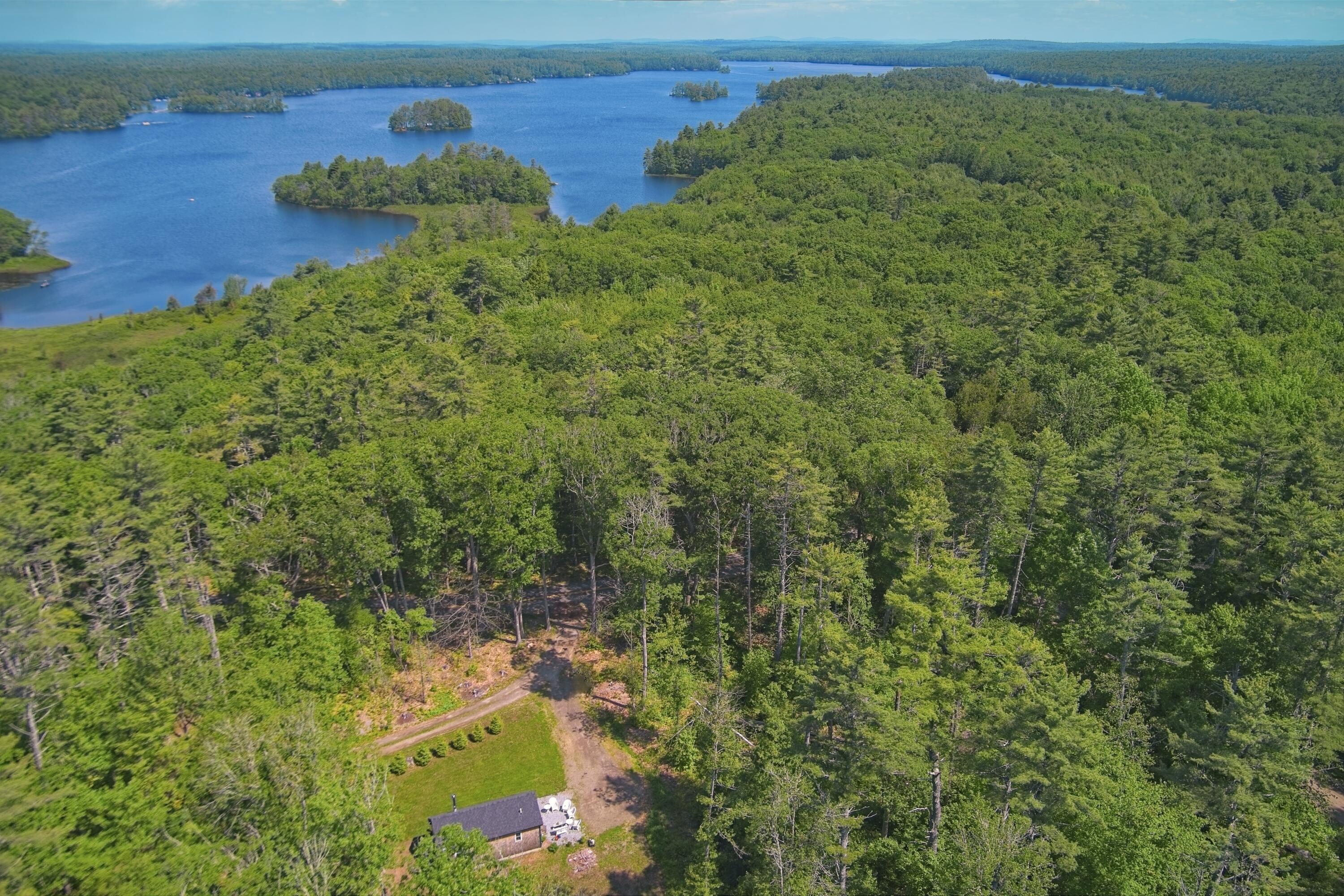 4 Boulder Cove Way Bremen ME 04551