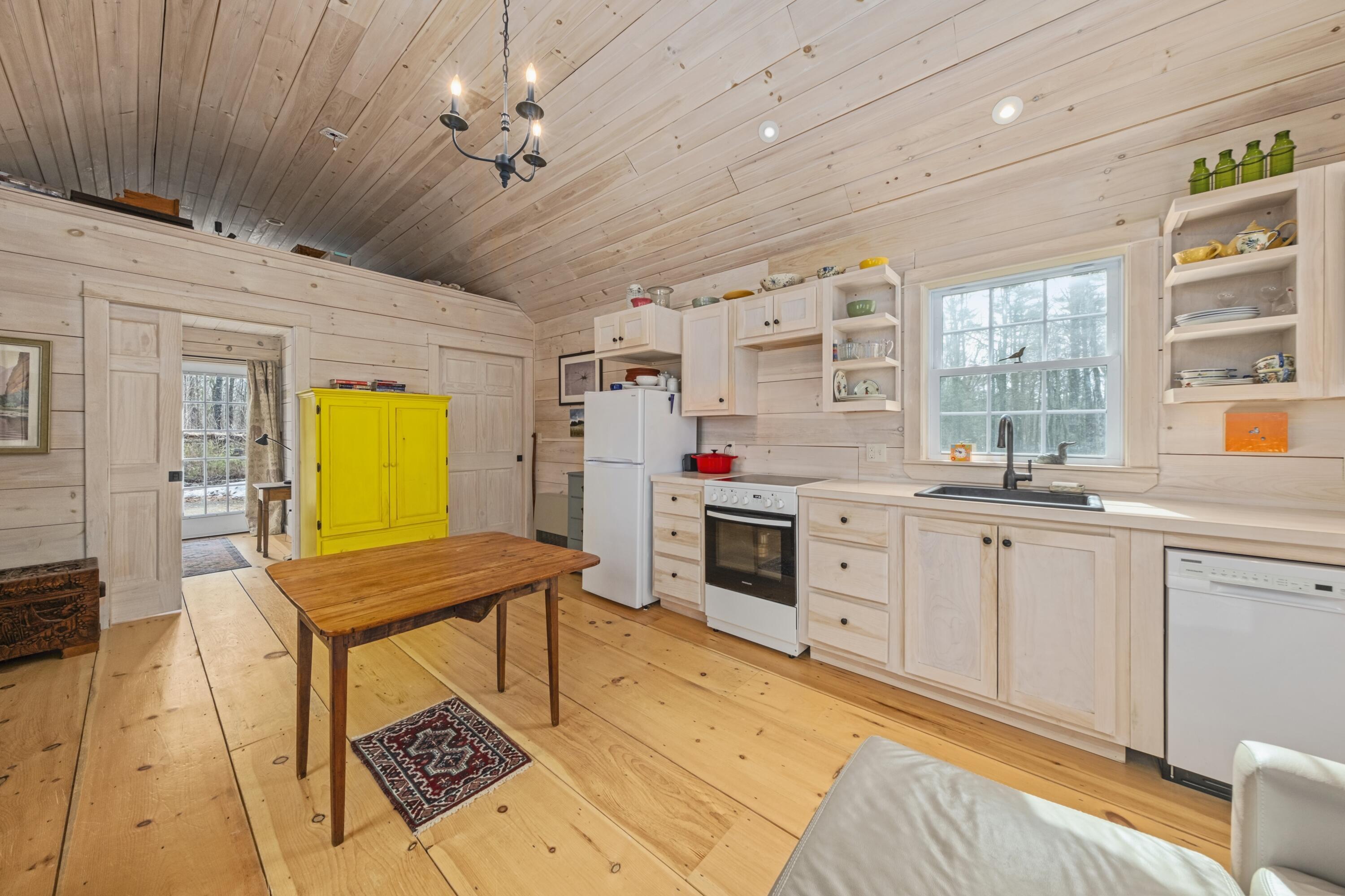 4 Boulder Cove Way Bremen ME 04551