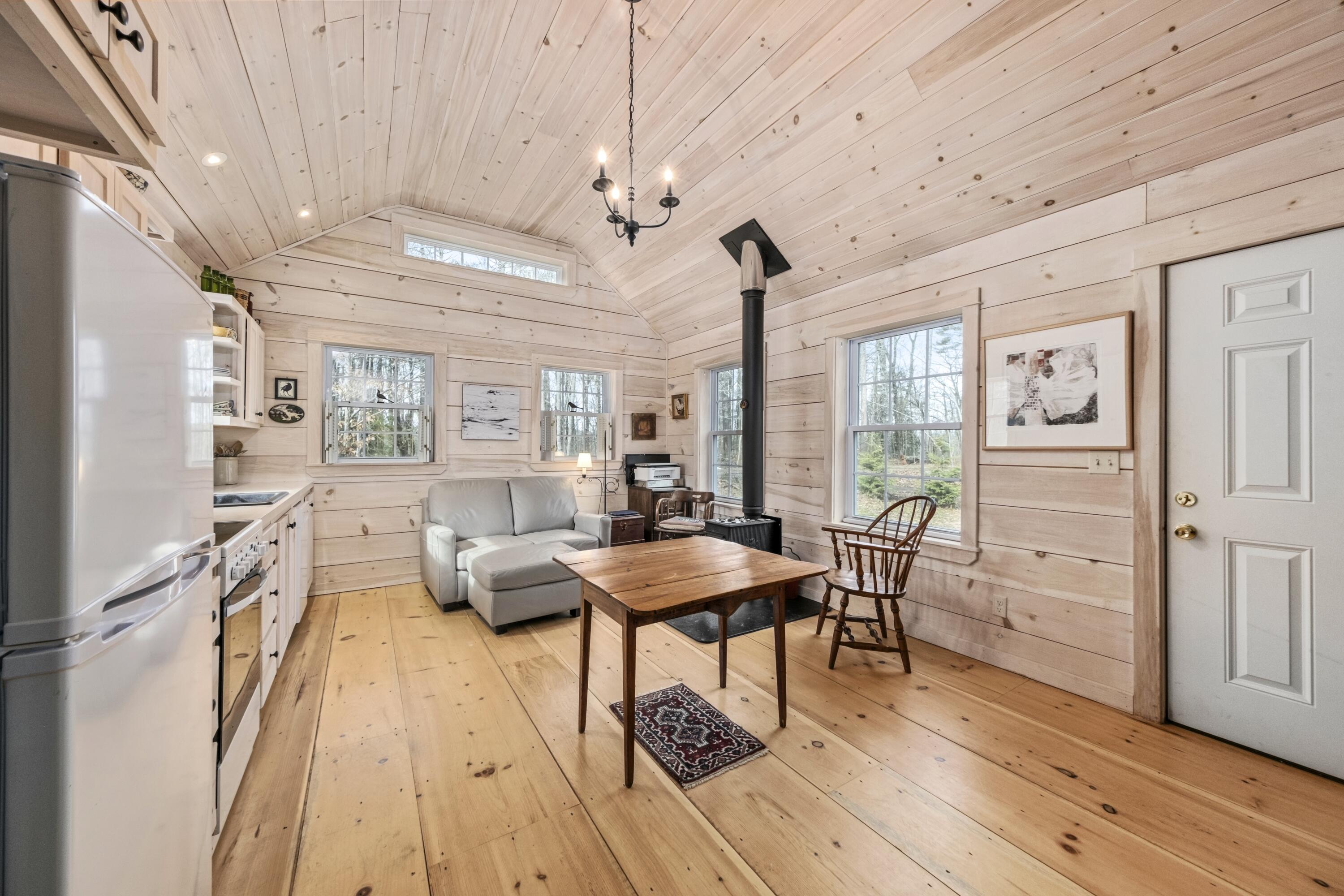 4 Boulder Cove Way Bremen ME 04551