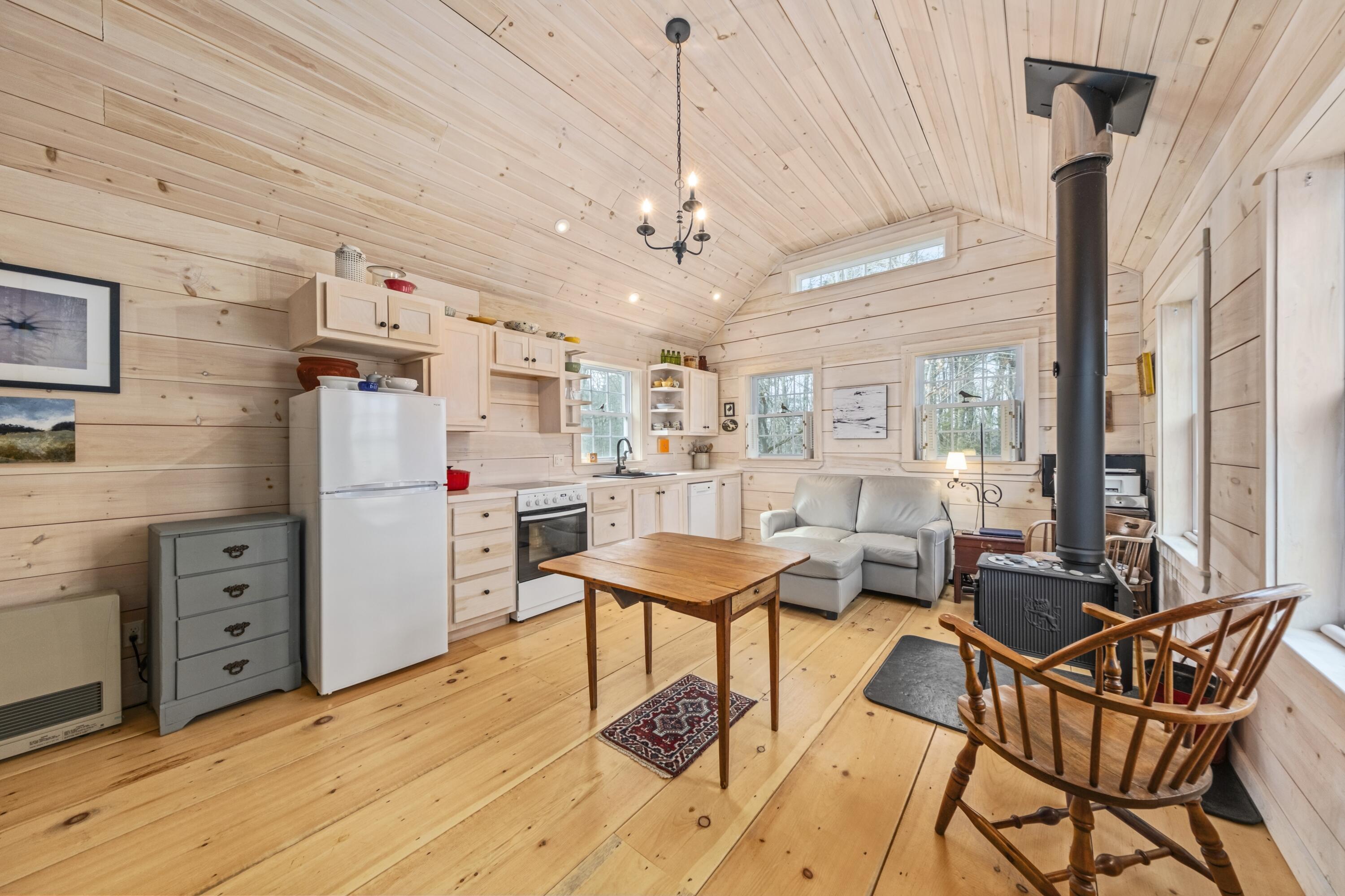 4 Boulder Cove Way Bremen ME 04551