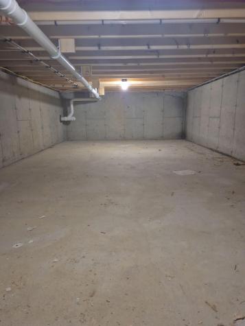 4 Boulder Cove Way Bremen ME 04551