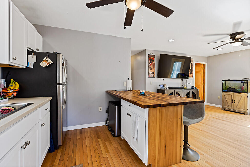 414 Litchfield Road Farmingdale ME 04344